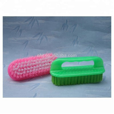 Easy hold plastic floor cleaning brush