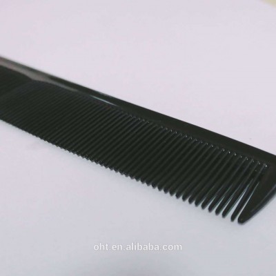 level cutting comb in hairdresser shop